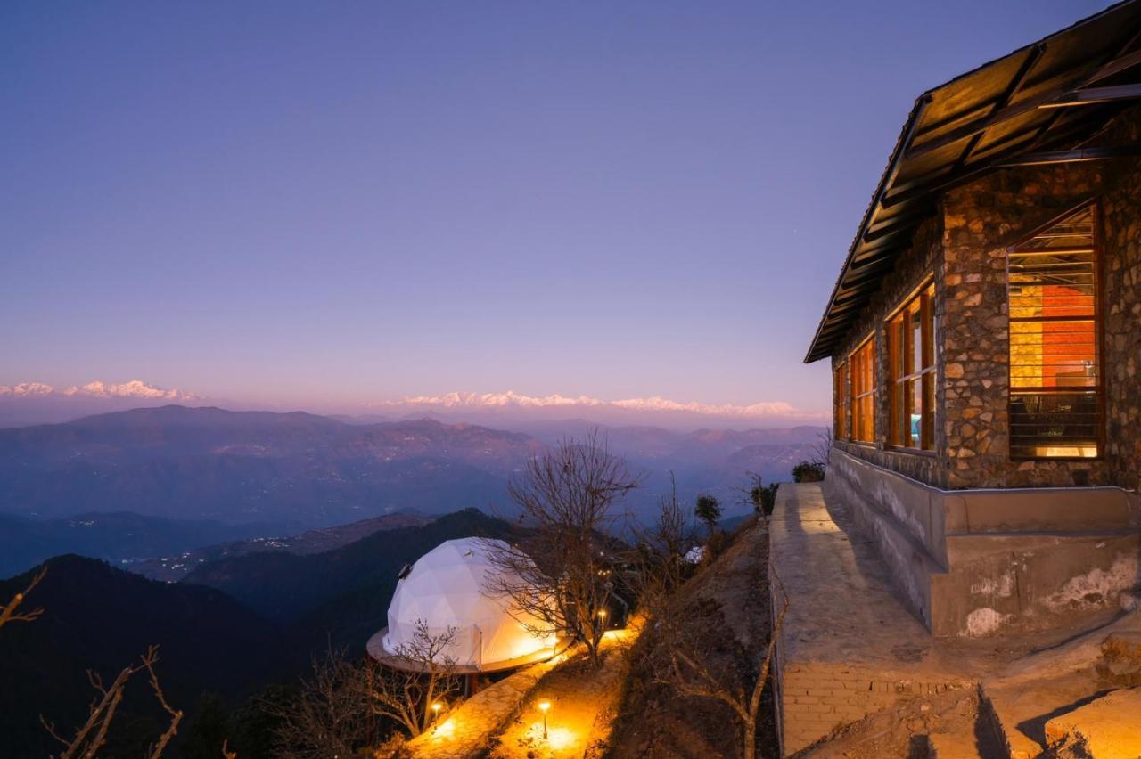 Keekoo Kanatal, Wealthinwhite Hotel Exterior photo