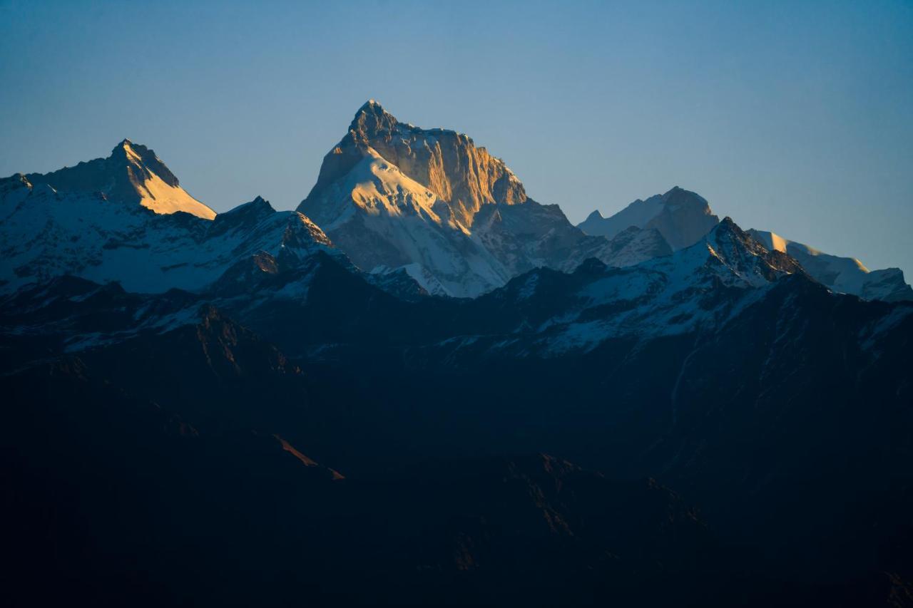 Keekoo Kanatal, Wealthinwhite Hotel Exterior photo